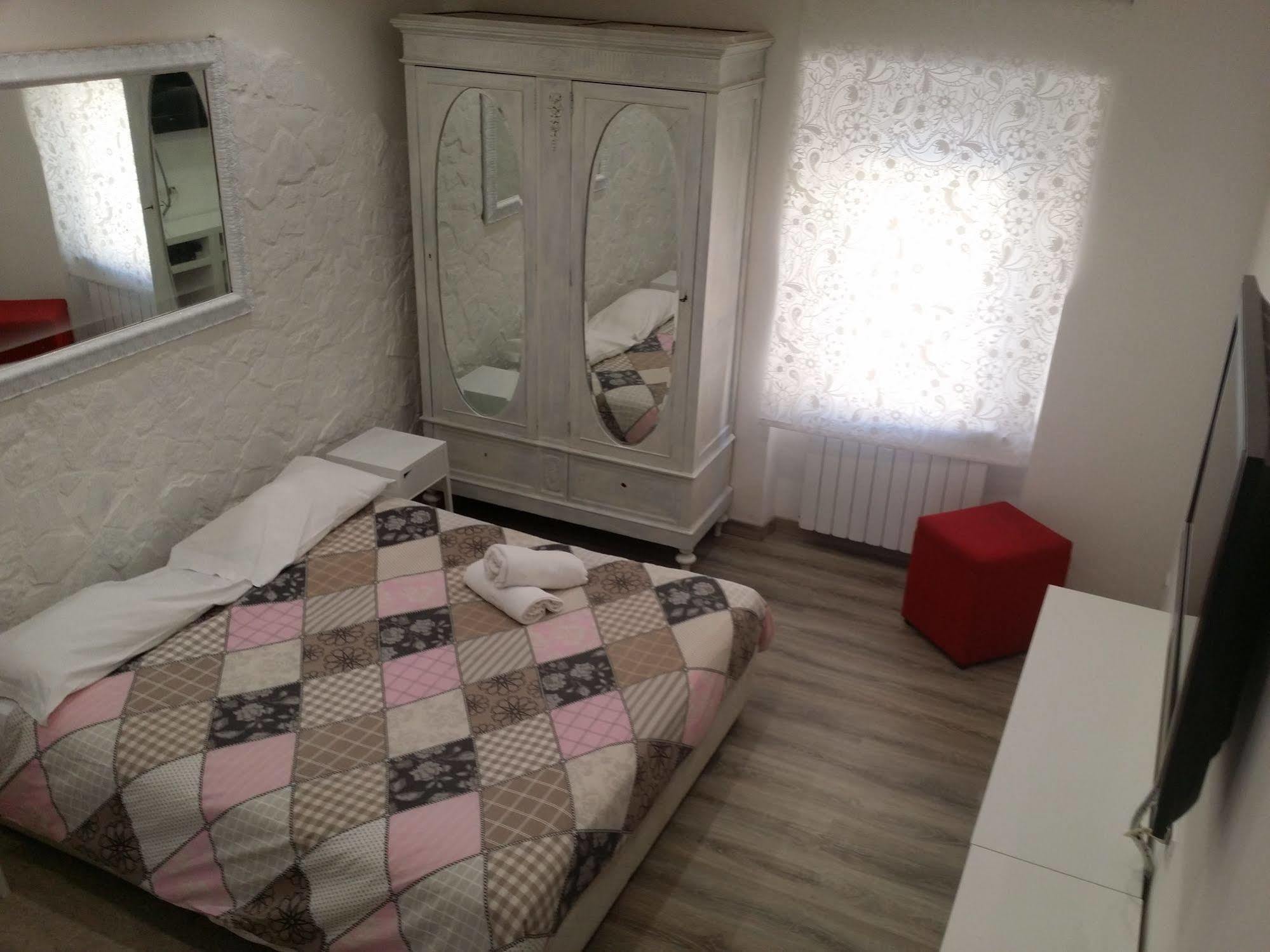 Zara Appartamento Reggio Calabria Esterno foto